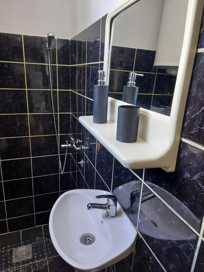 Kuca Na Dan Apartment Šid Екстериор снимка